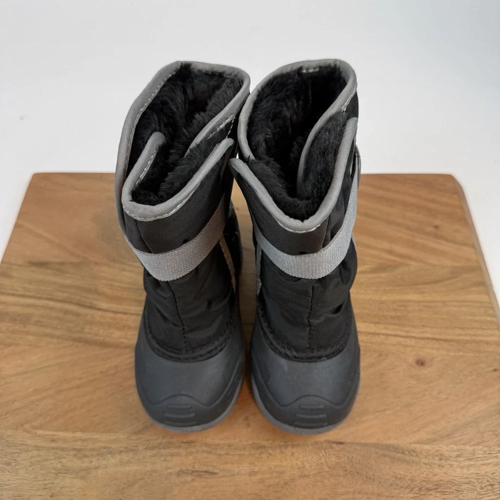 New Little Kids Kamik Snowbug 5 Black Lined Comfort Warm Snow Boot Size 10 C NIB